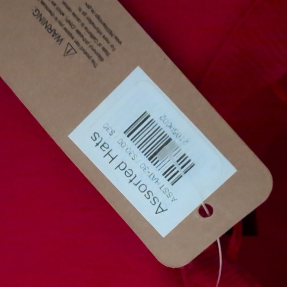 Hat - Picture 4 of 9